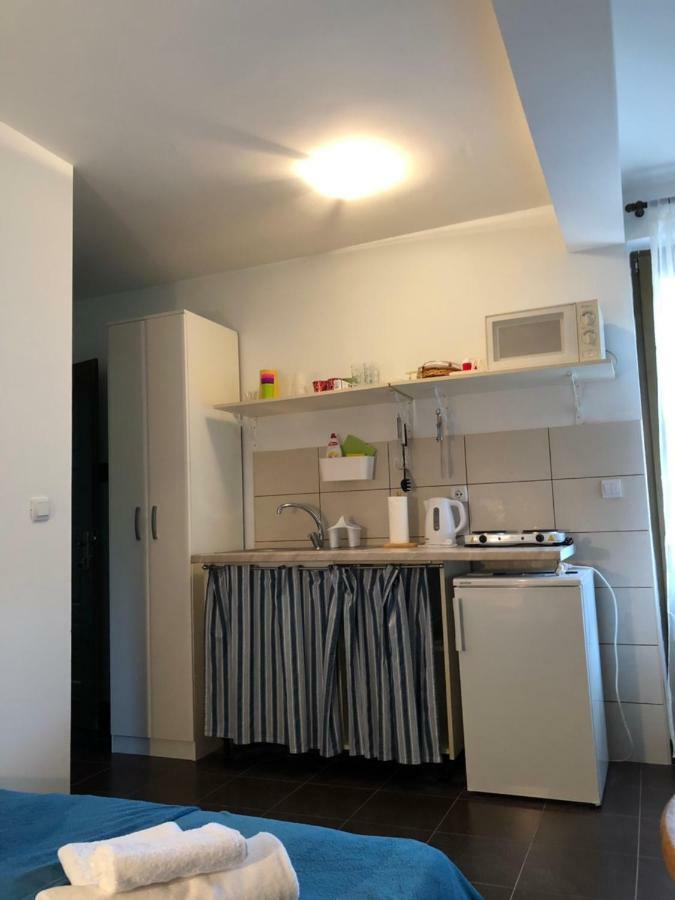 Apartmani Petrija Prcanj Luaran gambar