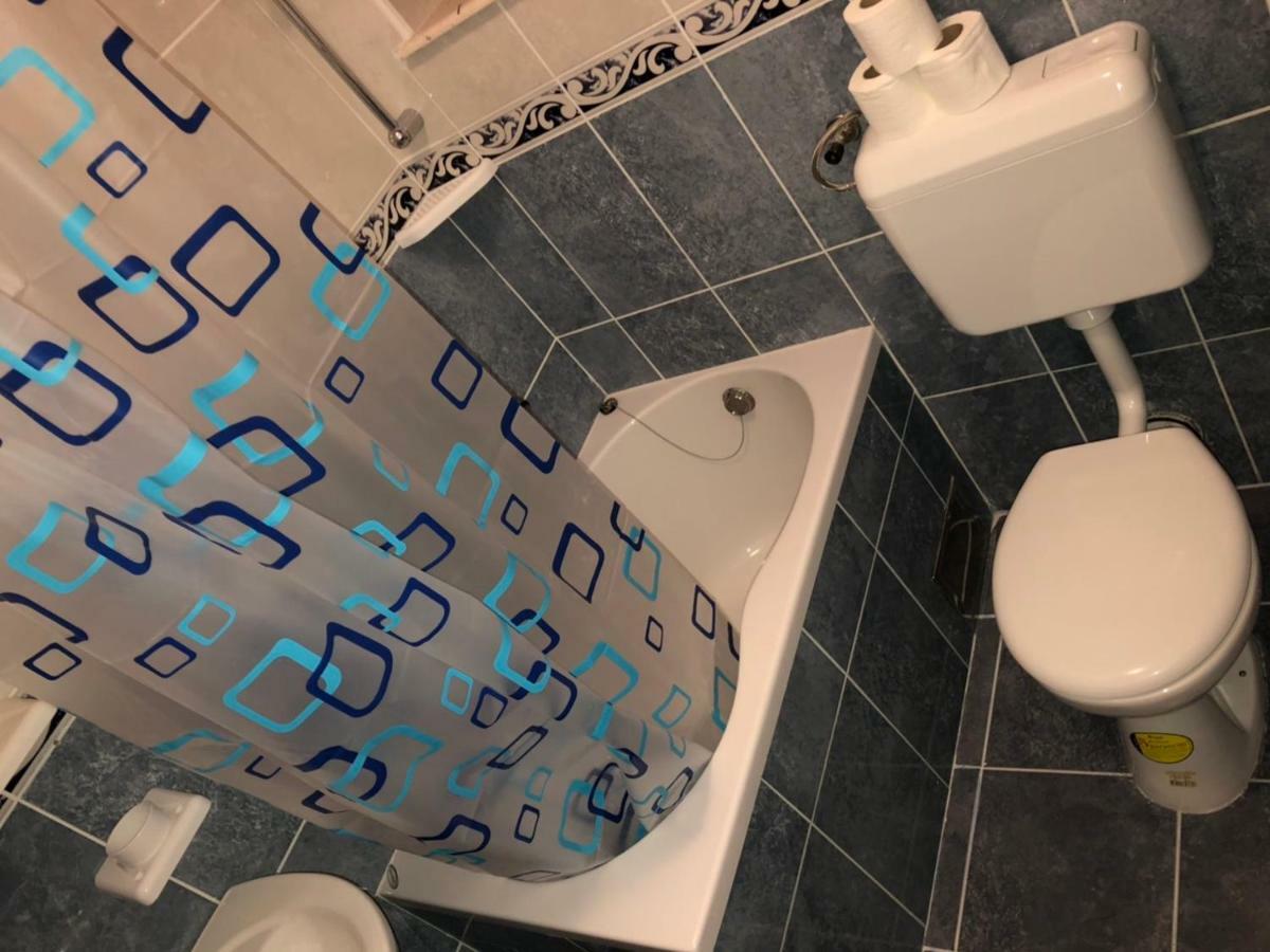 Apartmani Petrija Prcanj Luaran gambar