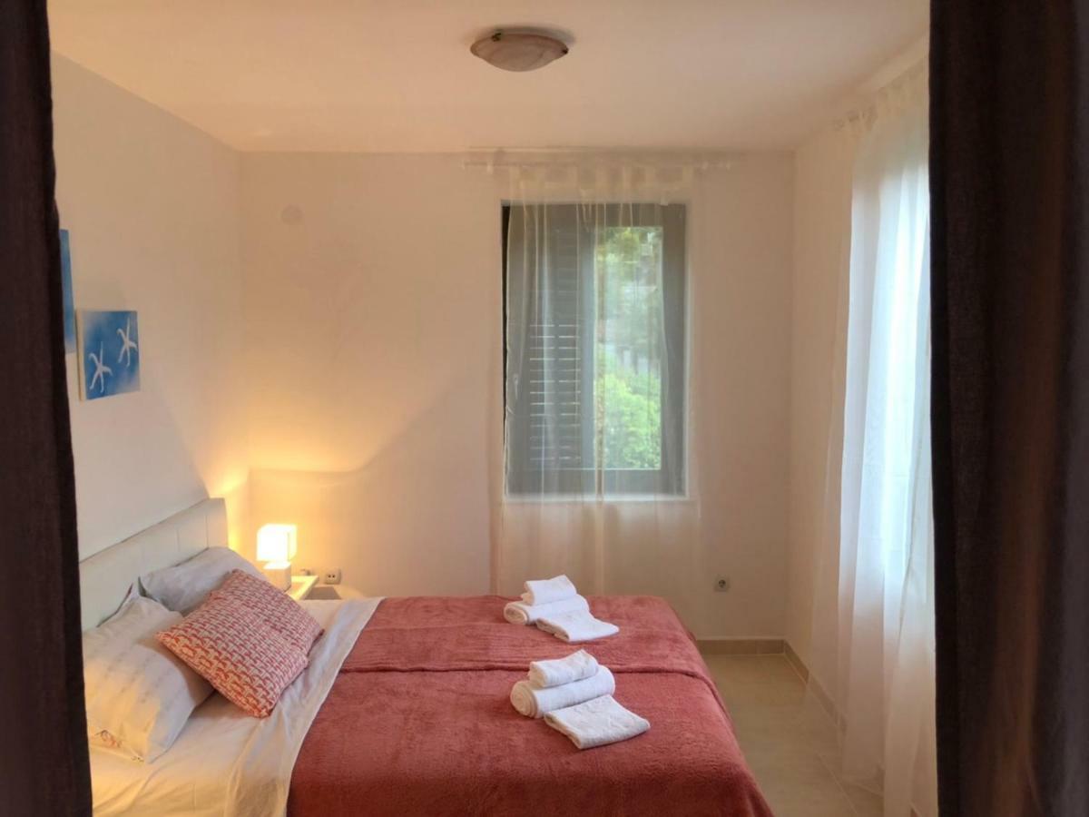 Apartmani Petrija Prcanj Luaran gambar