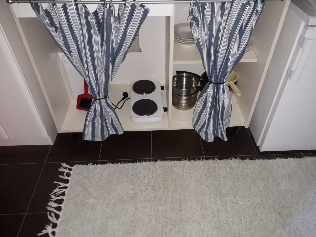 Apartmani Petrija Prcanj Luaran gambar